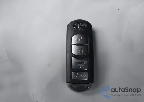 2018 Toyota Yaris Ia из США, поврежденный, VIN 3MYDLBYV6JY318850